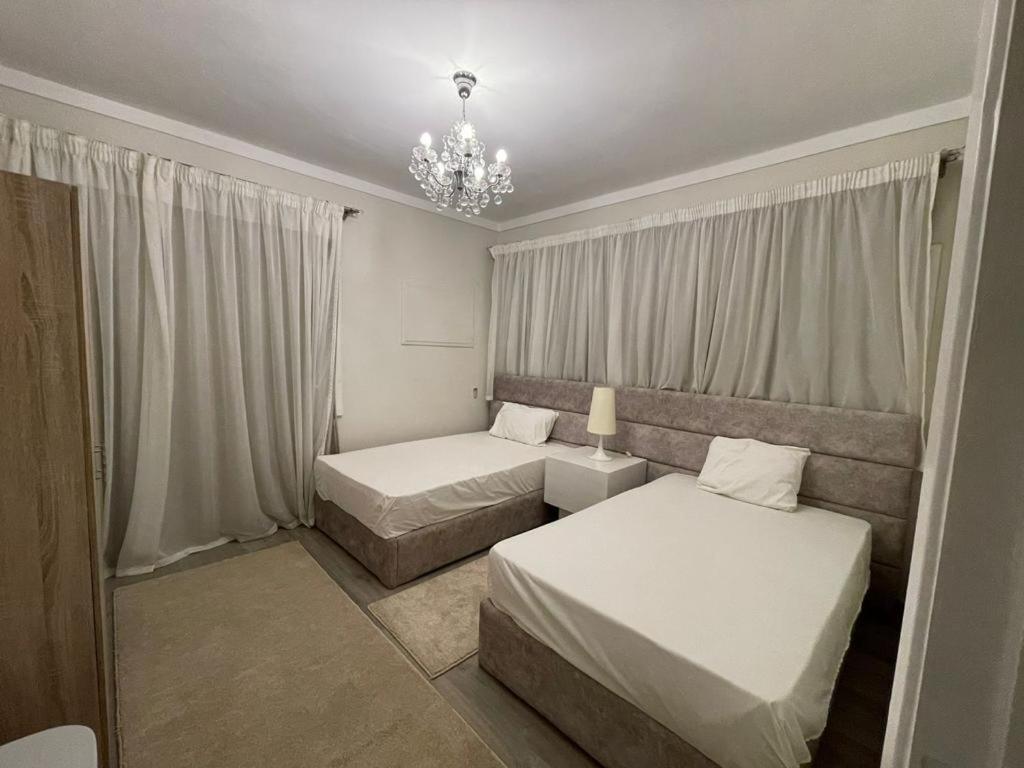 Urban Luxury 2br Near Zamalek شقه جديده مفروشه في المهندسين